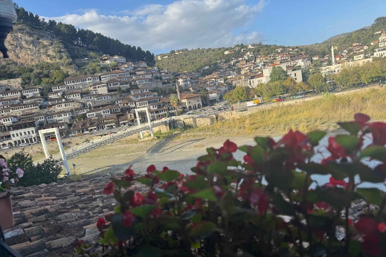 From Tirana: Berat Exploring Tour, Belshi Lake & Agrotourism