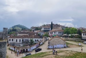Fra Tirana: Heldagstur til Berat