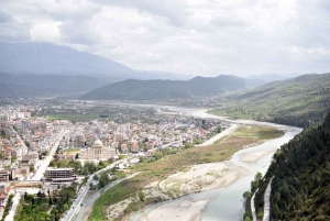 From Tirana: Berat UNESCO City and Belshi Lake Day Trip
