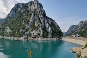 De Tirana: Excursão de um dia ao Lago Bovilla e à Montanha Gamti