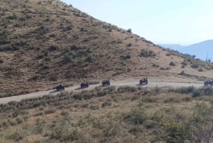 Tiranasta: Bovillanjärven mönkijäseikkailu (jaettu vaihtoehto)