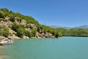 From Tirana: Bovilla Lake Hiking Tour & Professional Photos