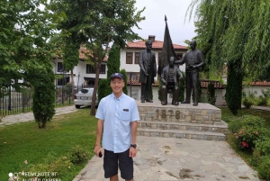 De Tirana: Tour particular de um dia a Prizren