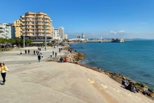 Au départ de Tirana : excursion d'une journée à la plage, au soleil et à la découverte de l'histoire de Durrës
