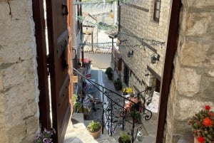 Desde Durrës/Golem: Tour en barco por Sazan, la cueva de Ali y Karaburun