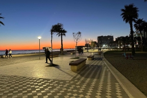 Fra Tirana: Durres by- og stranddag med parasoll inkludert.