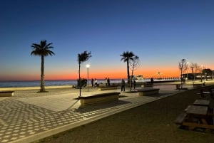 Fra Tirana: Durres by- og stranddag med parasoll inkludert.