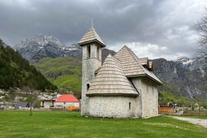 Da Tirana/Durazzo/Golem: Theth e Occhio Blu Nderlysaj