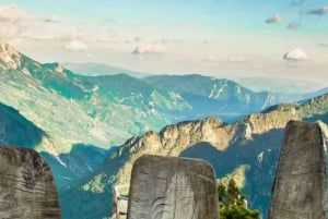 Vanuit Tirana/Durrës/Golem: Theth, Blauw Oog & Waterval Tour