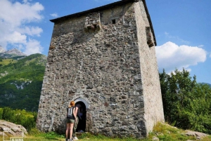 Из Тираны/Дурреса/Голема: тур по Тету, Голубому глазу и водопаду