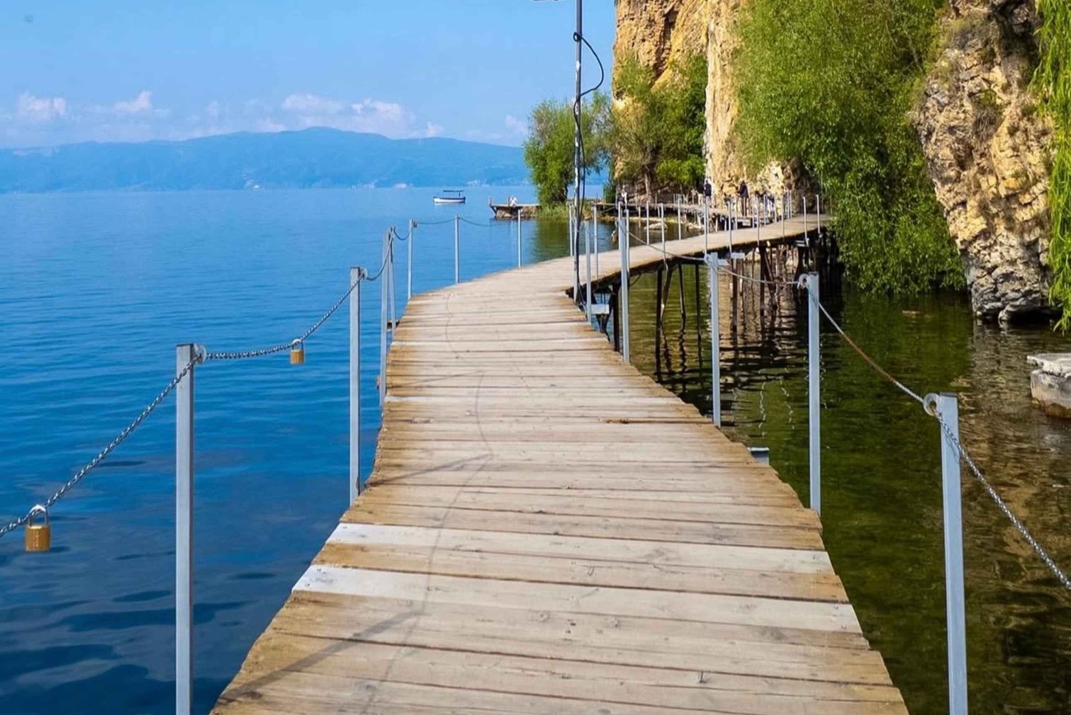 Fra Tirana/Durrës/Golem til Ohrid, Lin, besøg i Saint Naum