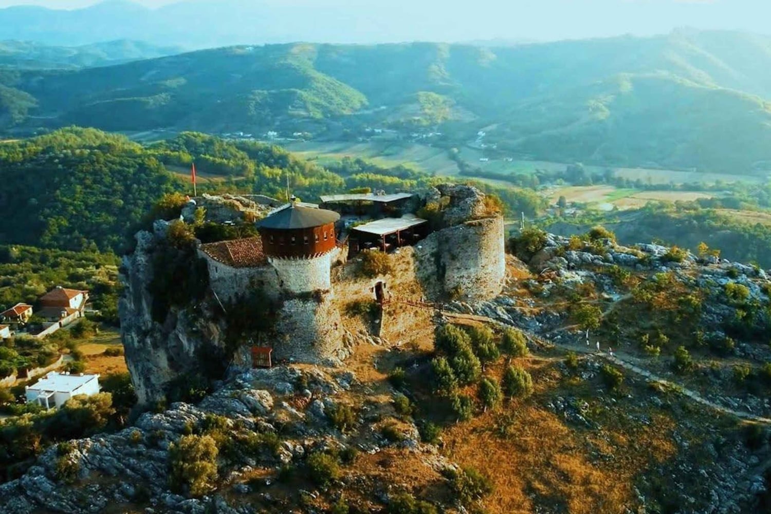 From Tirana/Durrës: Holta Canyon & Petrela Castle Day Trip