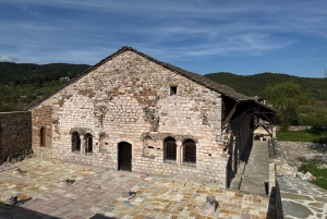 Vanuit Tirana/Durres: Korca, Voskopoja, Pogradec,Lin Dagtocht