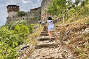 Da Tirana e Durazzo: Pëllumbas, Canyon di Erzen e Petrela