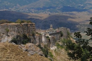 Au départ de Tirana et Durres : Visite privée de Gjirokaster et Blue Eye