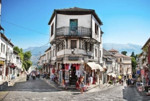 Från Tirana & Durres: Besök Gjirokaster, Butrint och Saranda