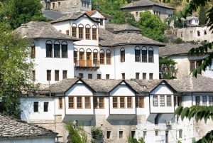 Fra Tirana og Durres: Besøk Gjirokaster, Butrint og Saranda