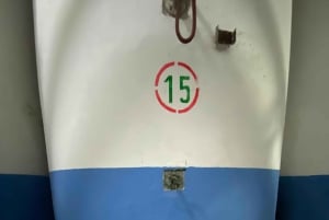 Vanuit Tirana/Durres: WIJNPROEVERIJ IN DE USSR-WIJNGAARD LIBRAZHD