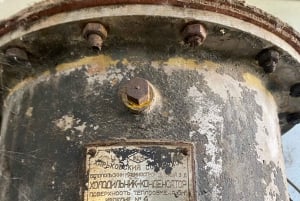 Vanuit Tirana/Durres: WIJNPROEVERIJ IN DE USSR-WIJNGAARD LIBRAZHD