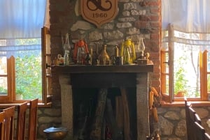 Vanuit Tirana/Durres: WIJNPROEVERIJ IN DE USSR-WIJNGAARD LIBRAZHD