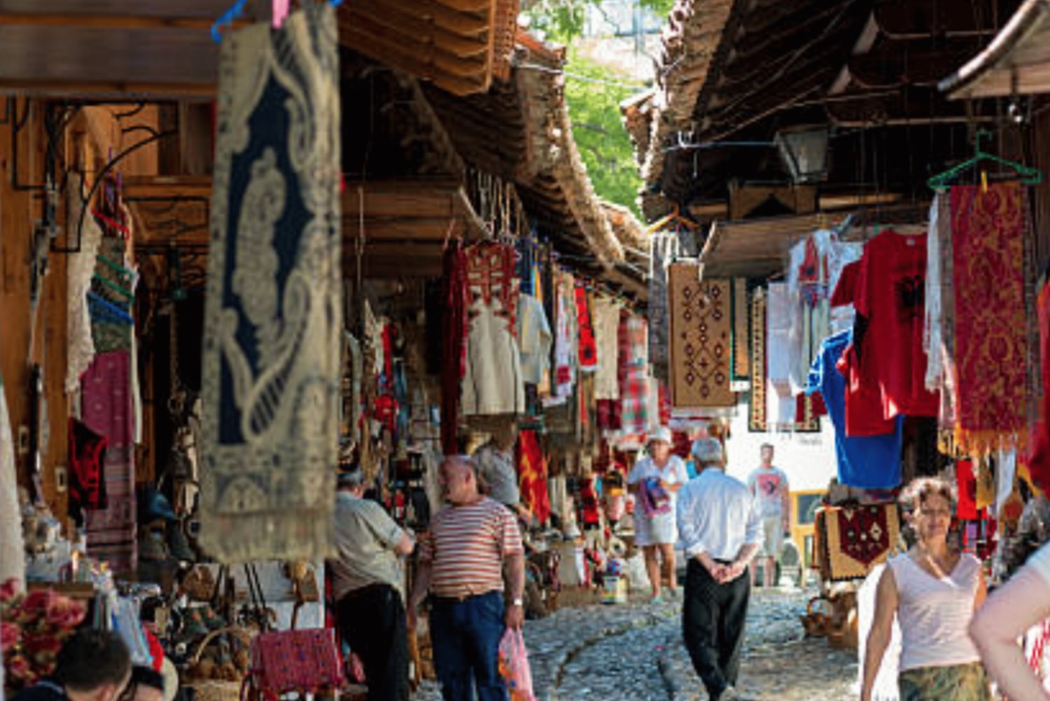 De Tirana: Viagem de 1 dia a Kruja e Durres com guia