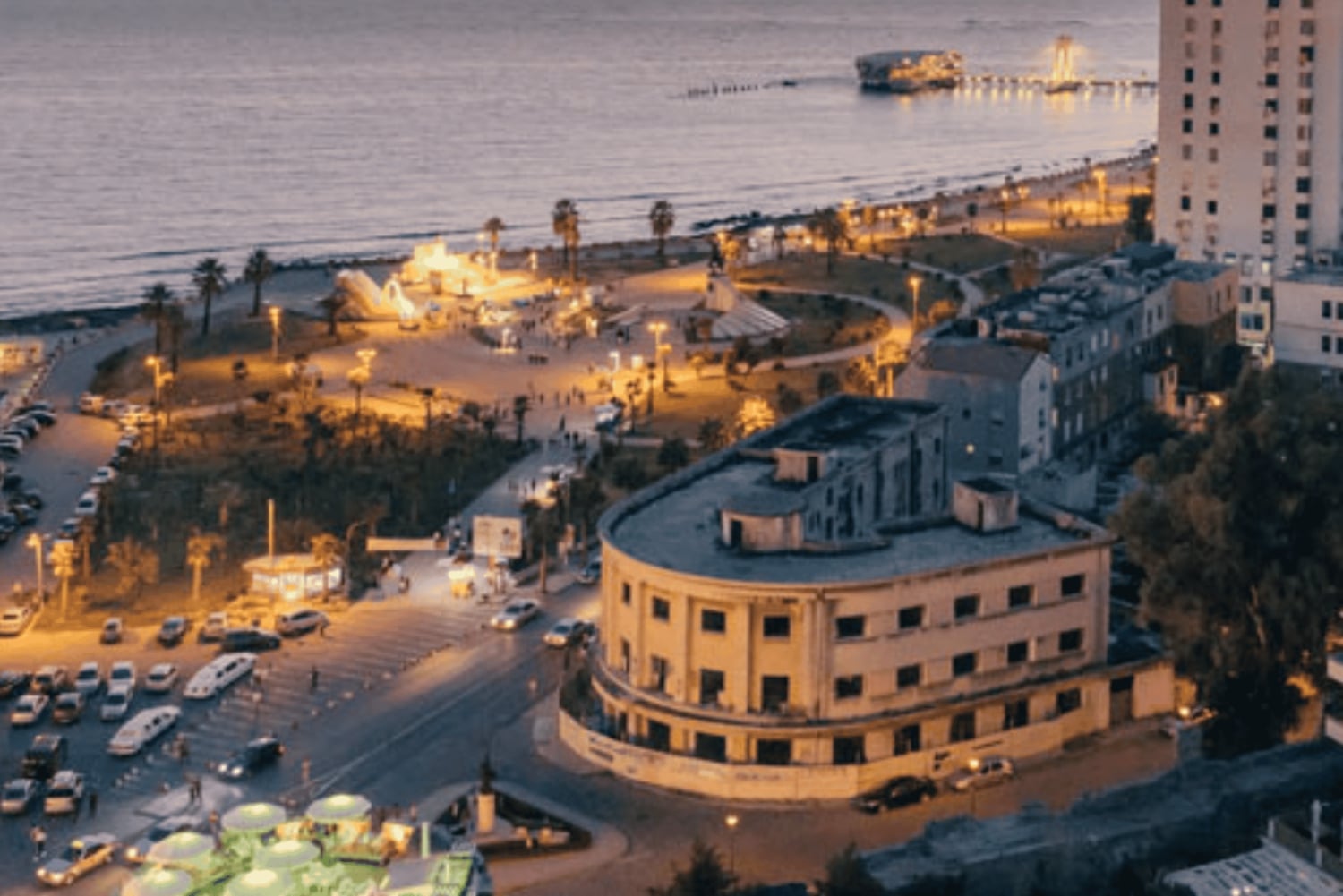 De Tirana: Viagem de 1 dia a Kruja e Durres com guia