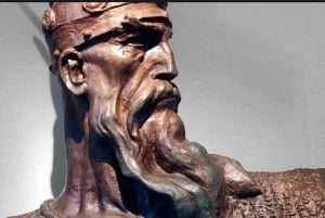 From Durres/Golem: Kruja Castle and Sari Salltik Day Trip