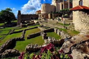 From Tirana: Kruja Castle, Old Bazaar & Sari Salltik View