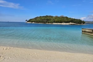 Da Tirana: isole di Ksamil, Saranda e Blue Eye, gita di un giorno