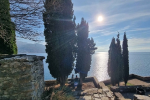Tiranasta: Pohjois-Makedonia, Ohrid-järvi ja Saint Naum -kierros.