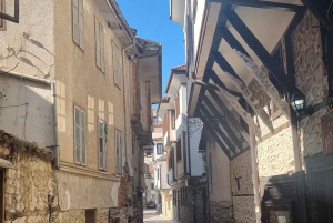 Tiranasta: Pohjois-Makedonia, Ohrid-järvi ja Saint Naum -kierros.