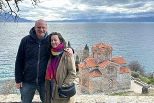 Vanuit Tirana: Dagtrip Ohrid en St. Naum klooster met lunch