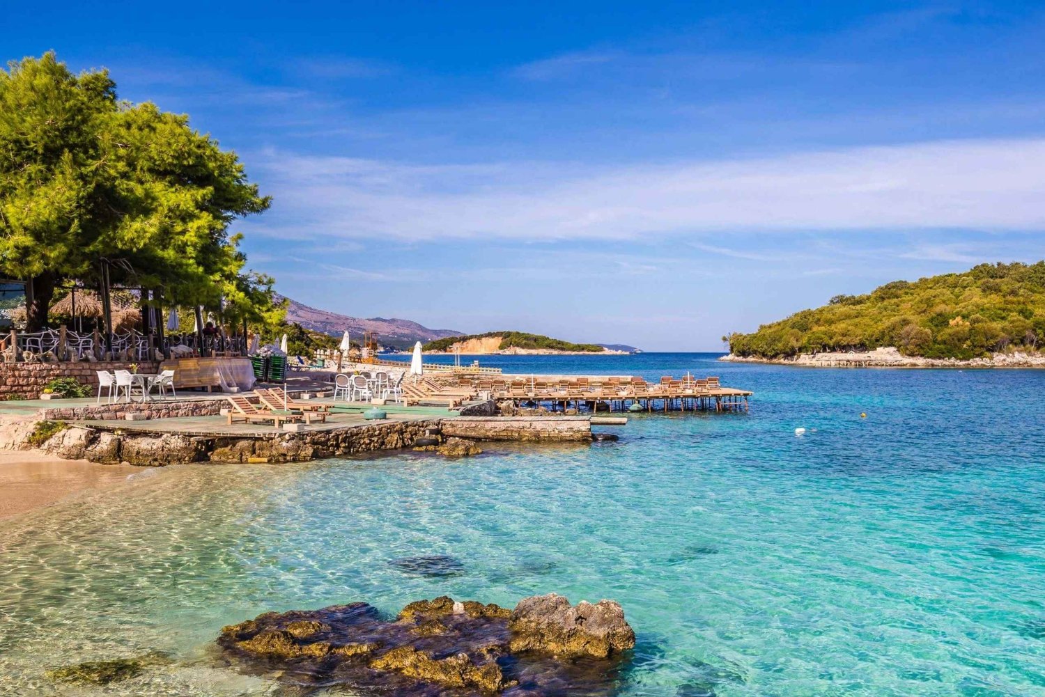 Von Tirana oder Durrës: Vlora, Llogara-Park & Strandtag in Dhërmi