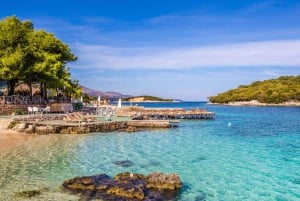 De Tirana ou Durrës: Vlora, Parque Llogara e dia na praia de Dhërmi