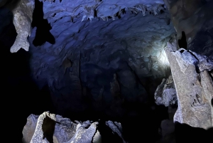 Depuis Tirana - Exploration de la grotte de Pellumbas et du canyon d'Erzeni