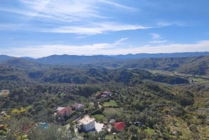 Tiranasta: Petrela-linna ja Balkanin suurin zipline