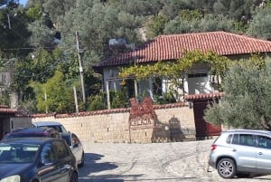 Tiranasta: Petrela-linna ja Balkanin suurin zipline