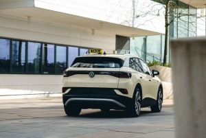 Fra Tirana: Privat lufthavnstransport ↔ Til hotel