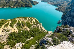 From Tirana: PRIVATE Hiking Tour Lake Bovilla & Mount Gamti