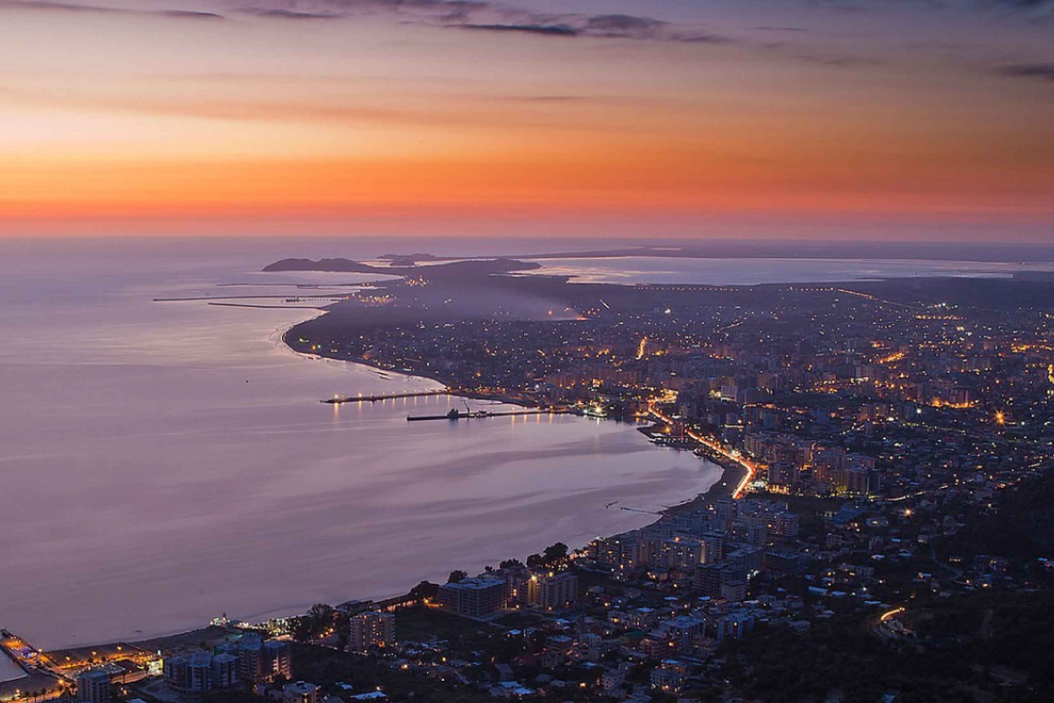 Från Tirana: Privat transfer till Vlore