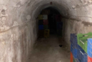 ティラナ/ドゥラスから：ソビエト連邦のワイナリー・リブラズドでのワイン試飲