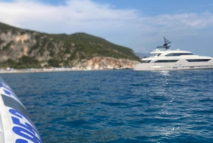 Tiranasta: Sazan, Karaburun-rantakierros ja varjoliitoa Vlorassa