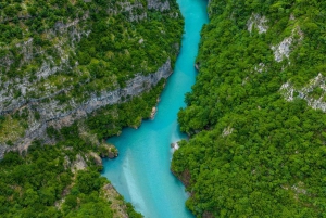 Vanuit Tirana: Shala River Boat Tour Dagtrip