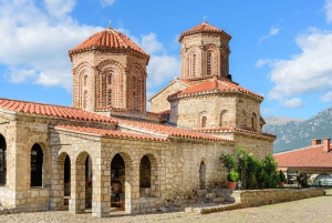 Fra Tirana: Fælles dagstur til Ohrid (minimum cap nødvendig)