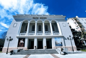 Fra Tirana: Shkodër – Rozafa-slottet, gamlebyen og maskefabrikken