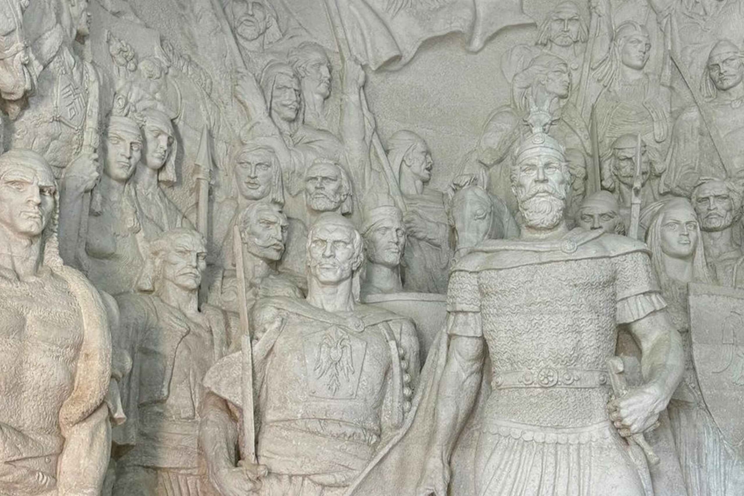 Da Tirana: gita di 1 giorno a Krujë con guida