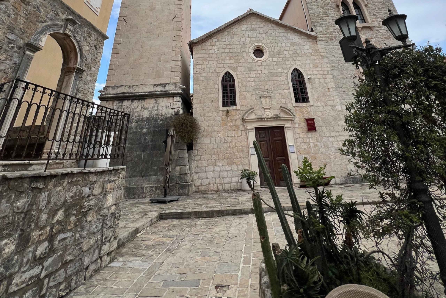 From Tirana to Montenegro: Kotor and Budva, Day tour