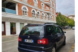 Tirana: Transfer från ditt boende till int. flygplats
