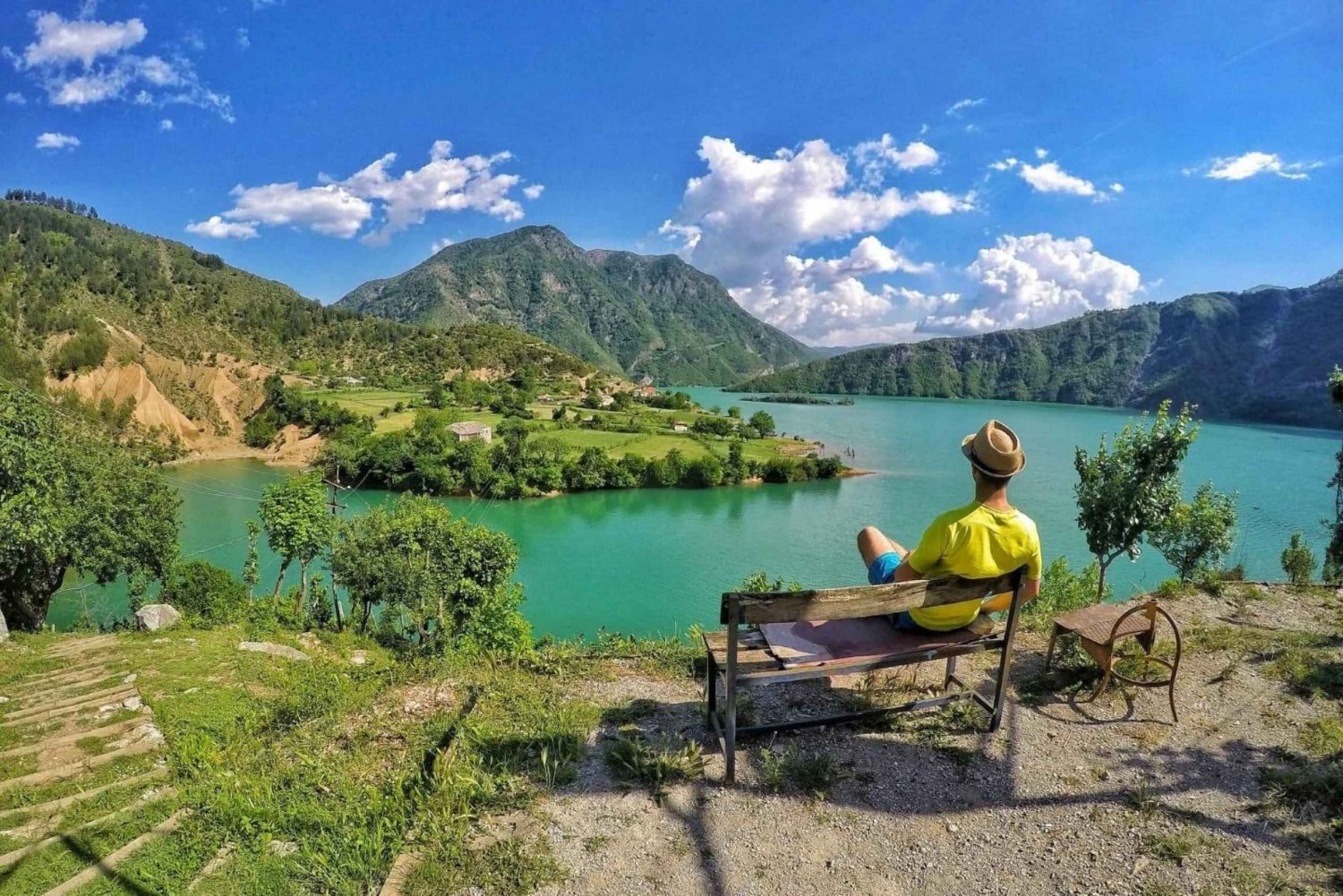De Tirana: Valbona e Lago Komani: viagem de 1 dia com tudo incluído