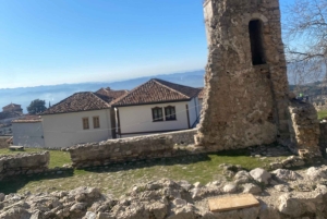 Из Тираны: посещение замка Круя и Старого базара